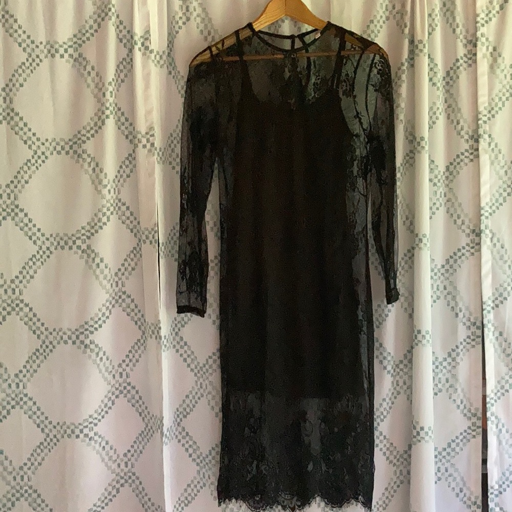 Long sleeve Lace dress